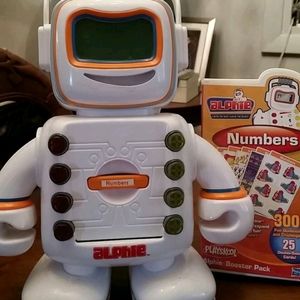 ALPHIE  w Booster pack